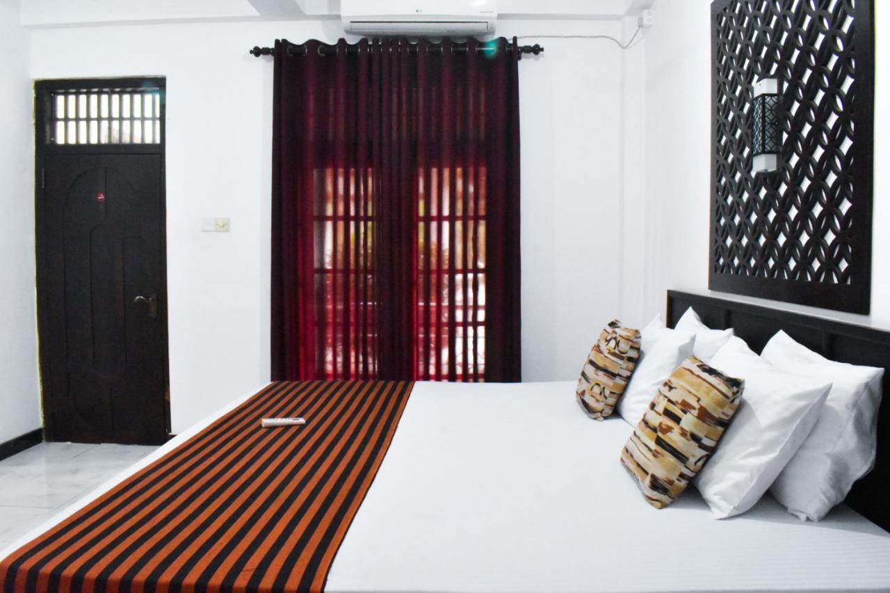 Myr-O Homestay Kombichankulama Esterno foto
