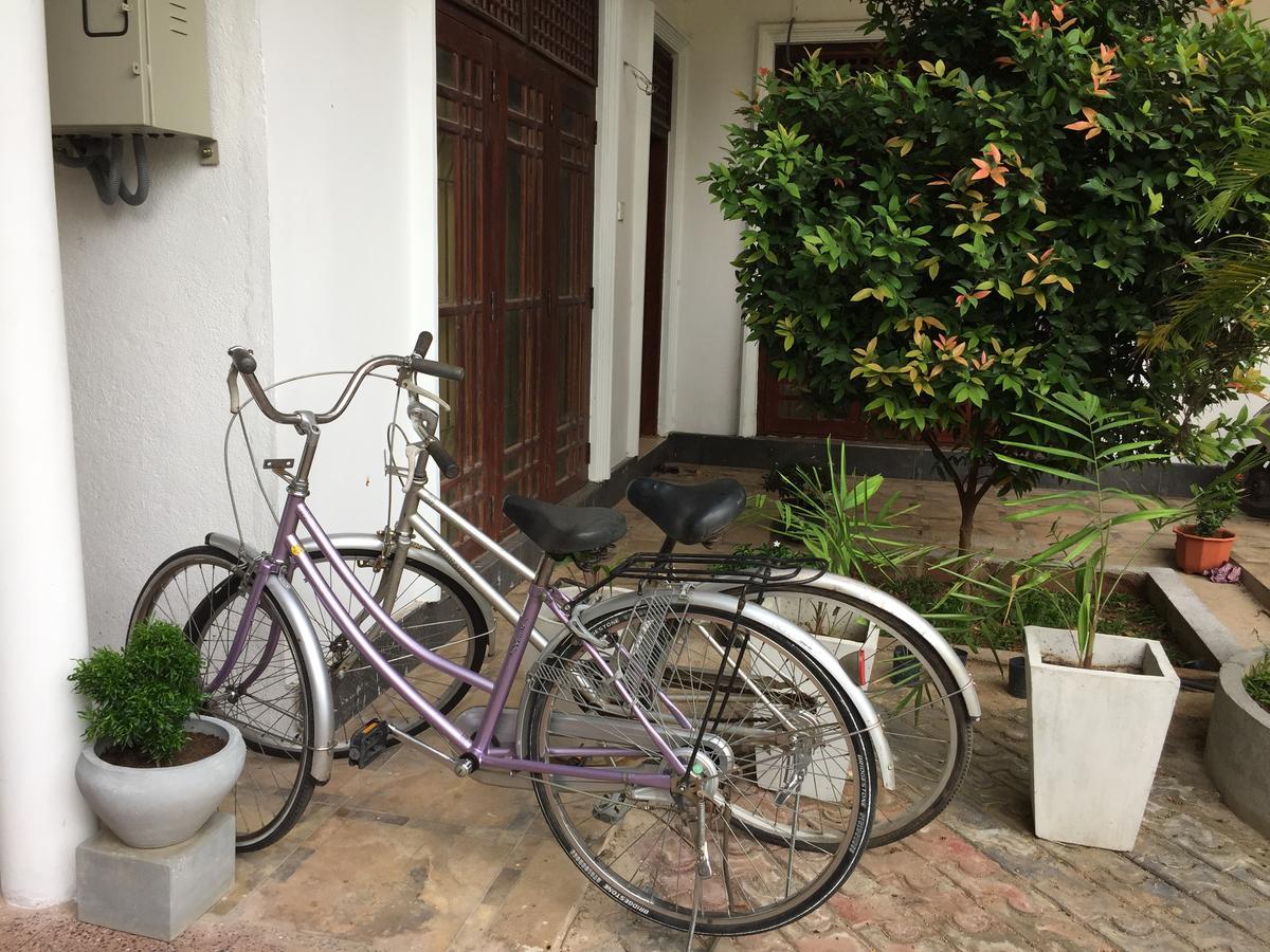 Myr-O Homestay Kombichankulama Esterno foto